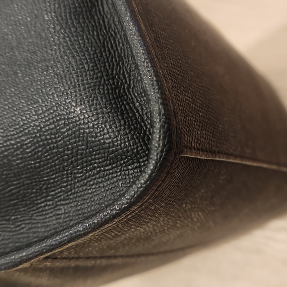 Handbag - Picture 8 of 12